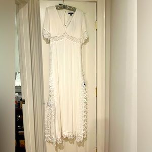 NWT Lulus White Maxi Dress, Size M